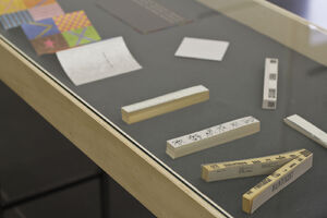 Vue de l’exposition Volumes : Cent pages