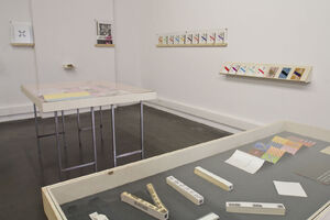 Vue de l’exposition Volumes : Cent pages