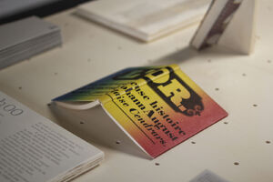 Vue de l’exposition Volumes : Clubs du livre